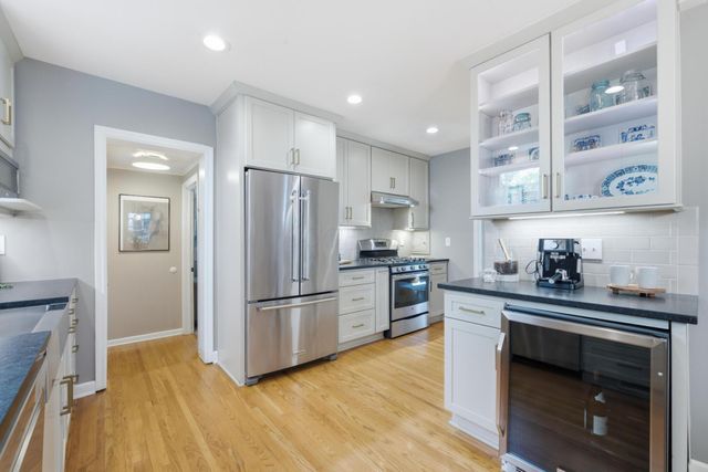 139 Aldrich Road, Columbus, OH 43214