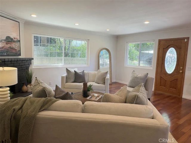 1707 Upperton, Los Angeles, CA 90042