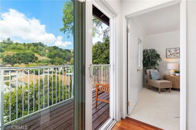 1707 Upperton, Los Angeles, CA 90042