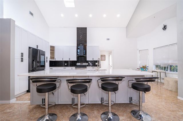 2054 PALM VISTA DRIVE, Apopka, FL 32712