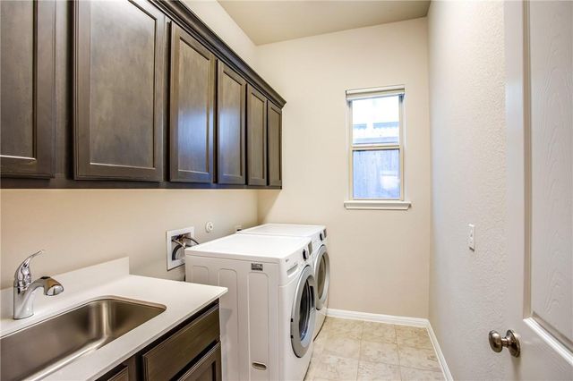 813 Clearwell ST, Cedar Park, TX 78613