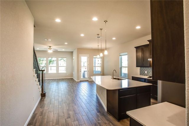 813 Clearwell ST, Cedar Park, TX 78613