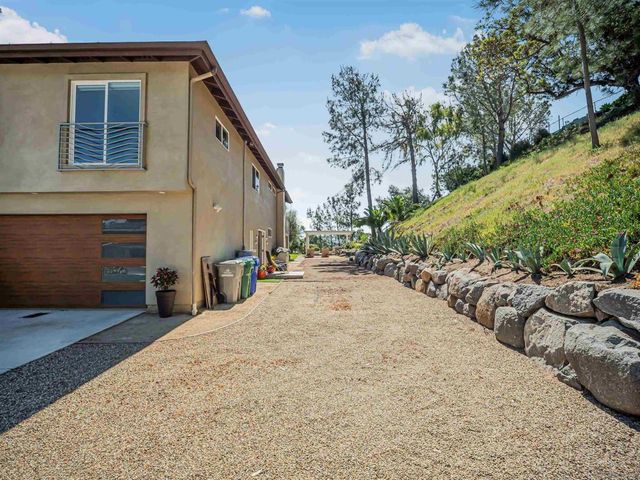 12902 Biscayne Cove, San Diego, CA 92014