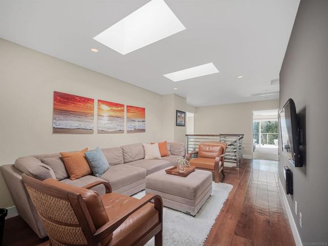 12902 Biscayne Cove, San Diego, CA 92014