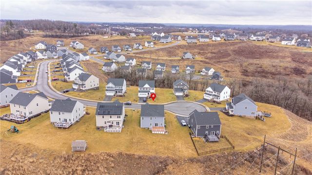 4442 Yorktown Dr, South Fayette, PA 15057