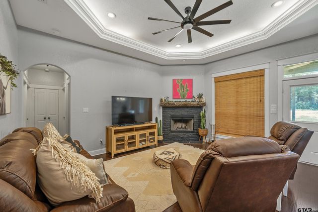 15682 Regian Drive, Lindale, TX 75771