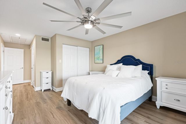 821 BAHIA DEL SOL DRIVE B, Ruskin, FL 33570