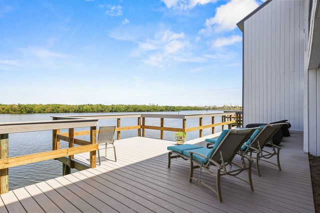 821 BAHIA DEL SOL DRIVE B, Ruskin, FL 33570