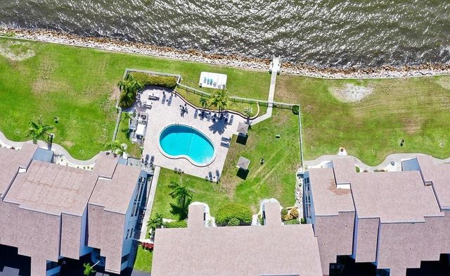 821 BAHIA DEL SOL DRIVE B, Ruskin, FL 33570