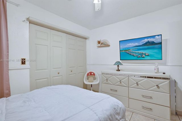 9770 NW 15th St 293, Pembroke Pines, FL 33024