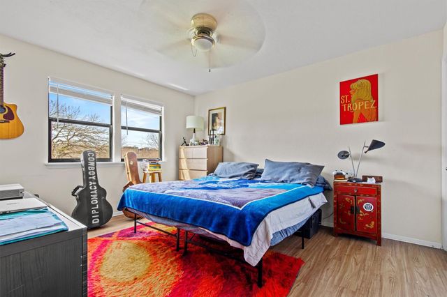 2800 Burleson RD, Austin, TX 78741