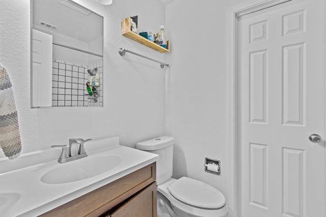 2800 Burleson RD, Austin, TX 78741