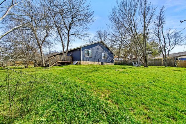 2800 Burleson RD, Austin, TX 78741
