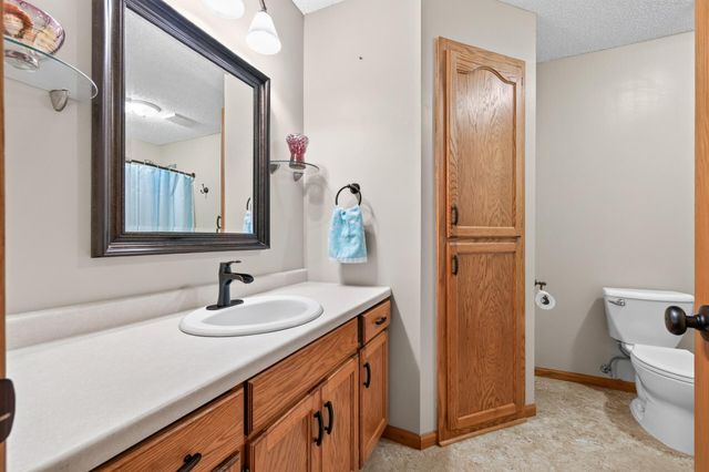 889 125th Drive NE, Blaine, MN 55434