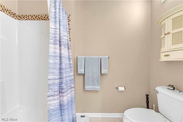 3367 Lenox Village Drive, Fairlawn, OH 44333