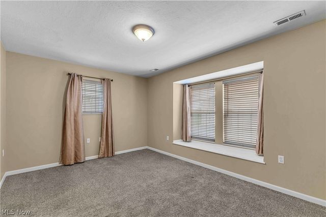 3367 Lenox Village Drive, Fairlawn, OH 44333