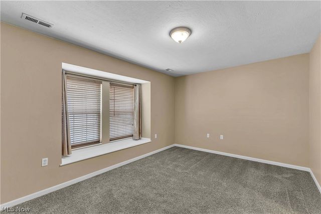 3367 Lenox Village Drive, Fairlawn, OH 44333