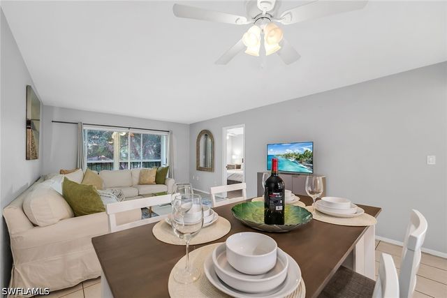 499 Forest Lakes BLVD 312, Naples, FL 34105