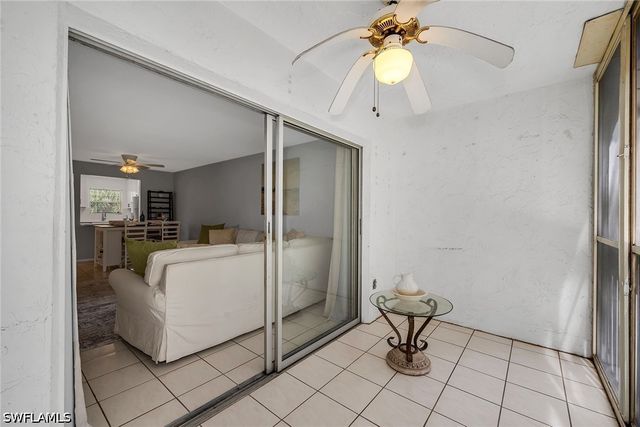 499 Forest Lakes BLVD 312, Naples, FL 34105