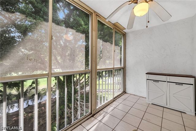 499 Forest Lakes BLVD 312, Naples, FL 34105