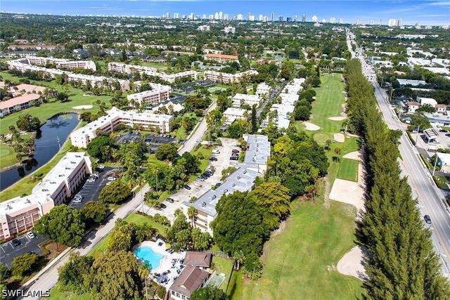 499 Forest Lakes BLVD 312, Naples, FL 34105