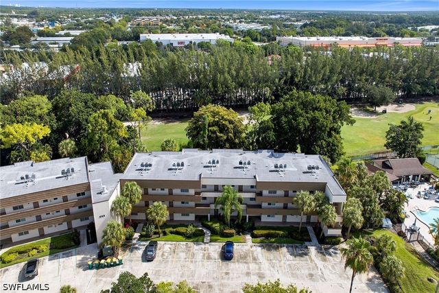 499 Forest Lakes BLVD 312, Naples, FL 34105