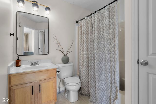 9010 Mercer Drive, Fishers, IN 46038