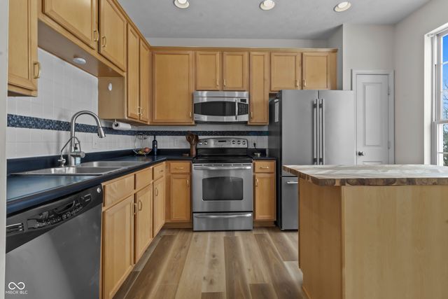 9010 Mercer Drive, Fishers, IN 46038