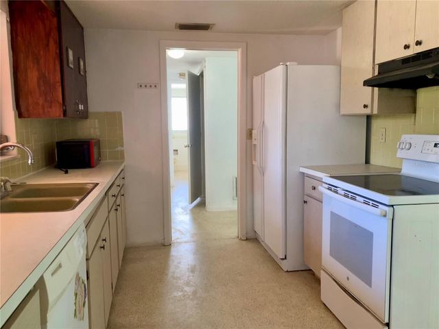 8024 JASMINE BOULEVARD, Port Richey, FL 34668