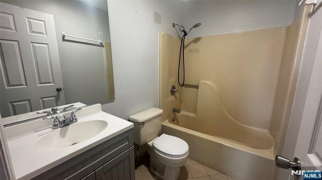 105 State Street 3E, Hackensack, NJ 07601