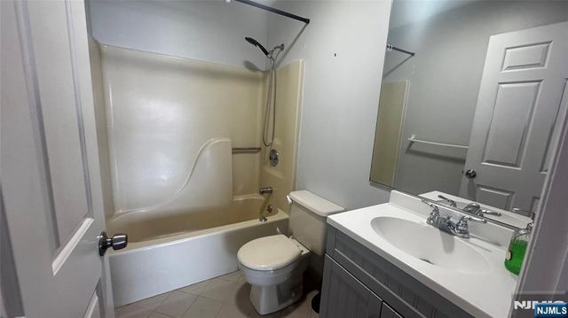 105 State Street 3E, Hackensack, NJ 07601