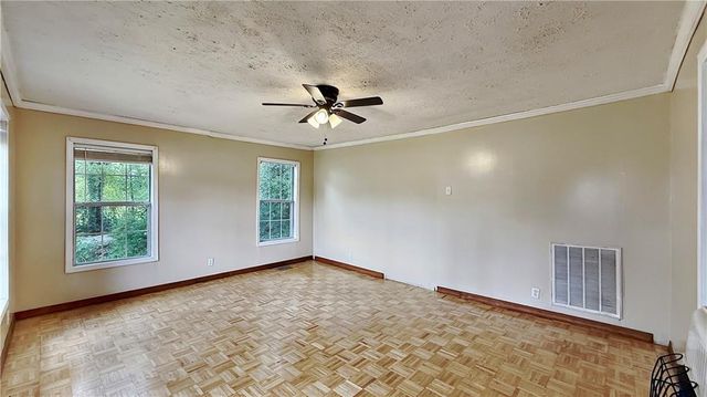 77 York Drive NE, Plainville, GA 30733