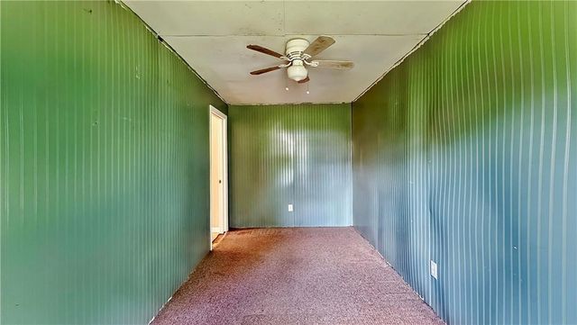 77 York Drive NE, Plainville, GA 30733