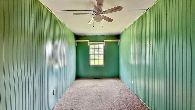 77 York Drive NE, Plainville, GA 30733