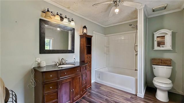 77 York Drive NE, Plainville, GA 30733