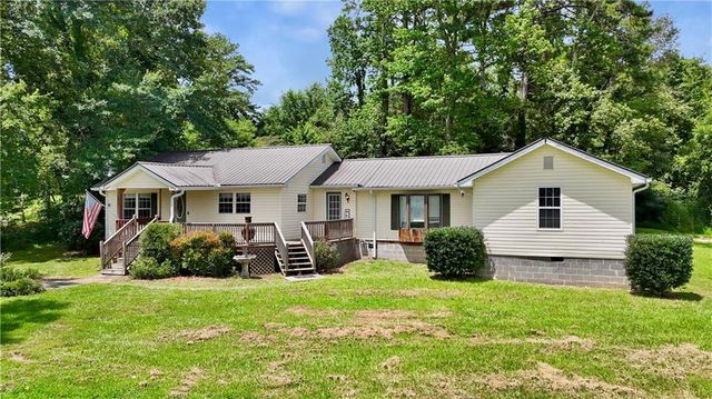 77 York Drive NE, Plainville, GA 30733