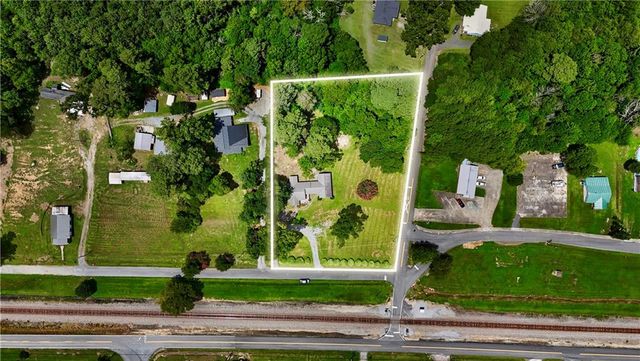 77 York Drive NE, Plainville, GA 30733