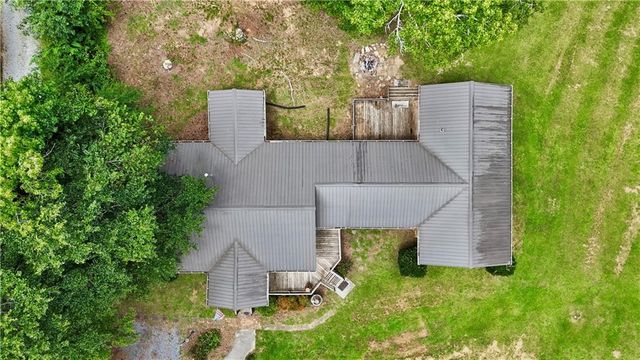 77 York Drive NE, Plainville, GA 30733
