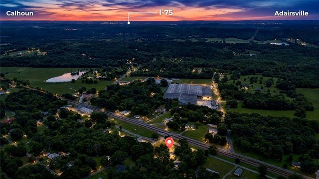77 York Drive NE, Plainville, GA 30733