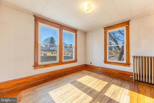 415 E HOWARD ST, Bellefonte, PA 16823