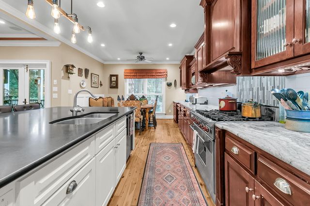 4799 Marshwood Drive, Hollywood, SC 29449
