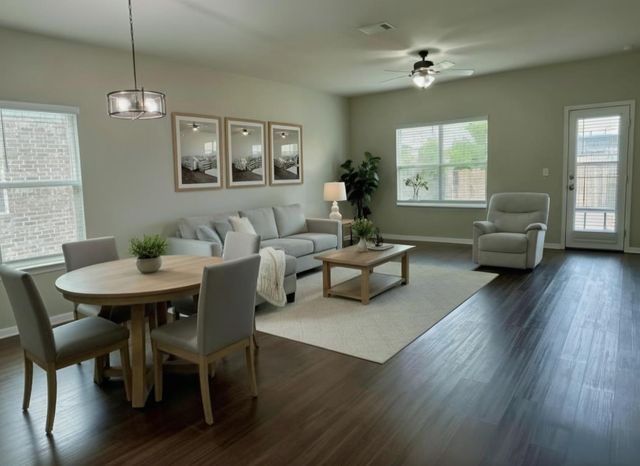 133 Shiner LN, Georgetown, TX 78626