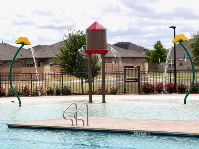 133 Shiner LN, Georgetown, TX 78626