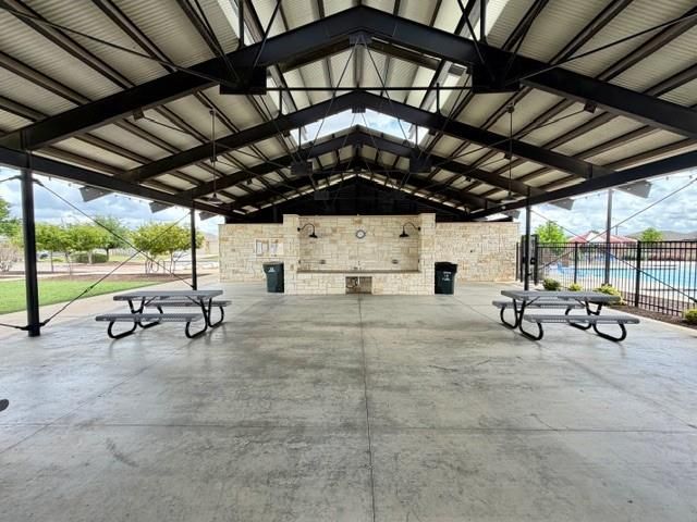 133 Shiner LN, Georgetown, TX 78626