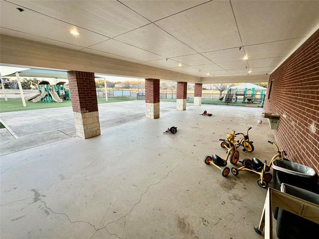 1301 N Lakeline BLVD, Cedar Park, TX 78613