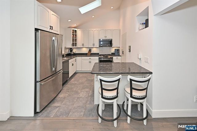 621 Stanley Place, River Vale, NJ 07675