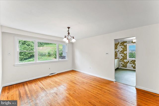 604 PINE TREE, Jenkintown, PA 19046