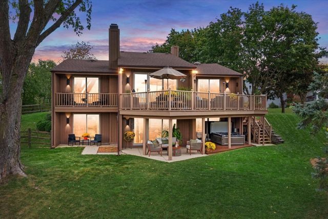 1812 Centennial LANE, Mount Pleasant, WI 53406