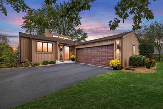 1812 Centennial LANE, Mount Pleasant, WI 53406