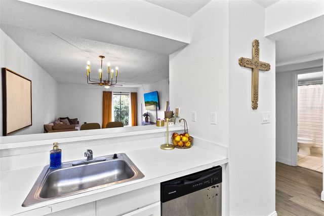 278 SCOTTSDALE SQUARE 278, Winter Park, FL 32792